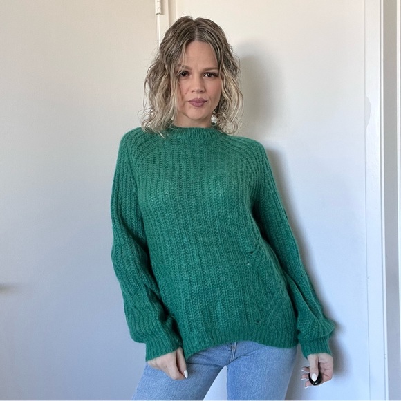 Aritzia Wilfred Saba Sweater in Green - Picture 3 of 14